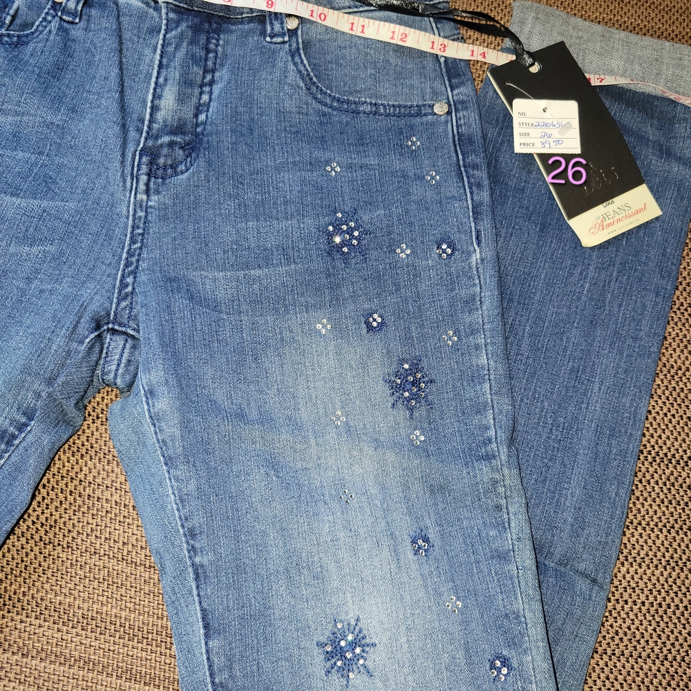 Lois Size 26 Denim Skinny Jeans With Bling